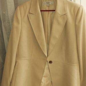 Tahari blazer